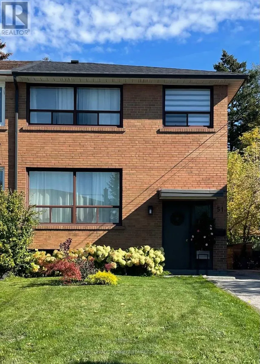 House for rent: Basement - 51 Garthdale Court, Toronto, Ontario M3H 5P7