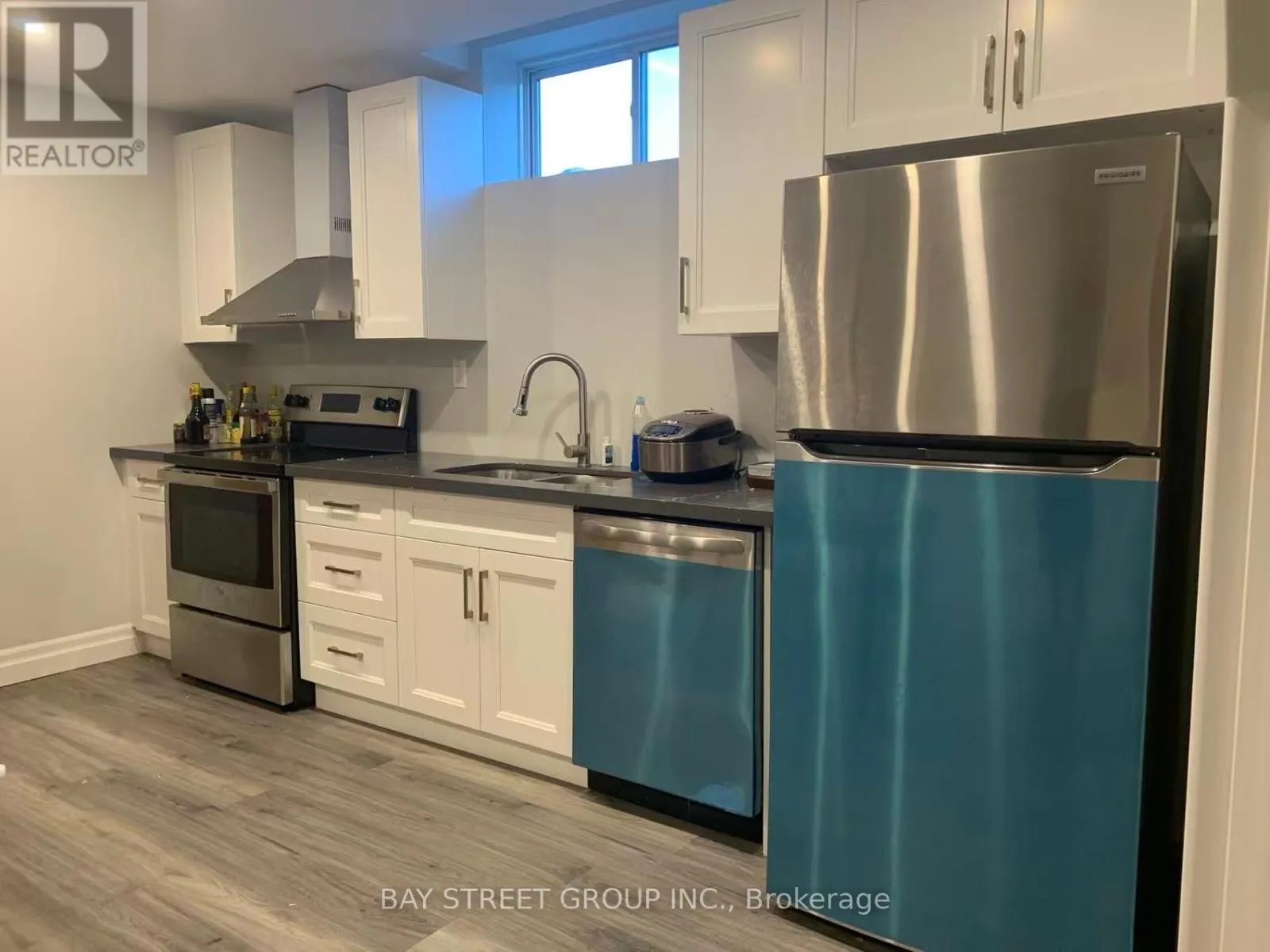 House for rent: Basement - 56 Stelle Lane, Hamilton, Ontario L9B 0H9