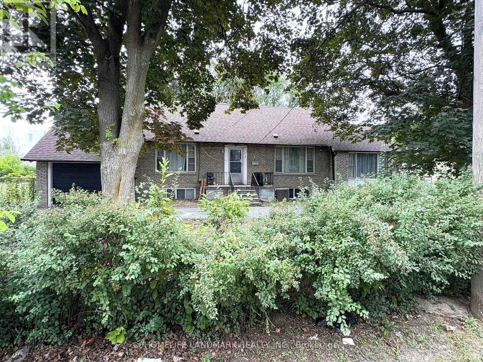 House for rent: Basement - 9 Lamont Avenue, Toronto, Ontario M1S 1A8