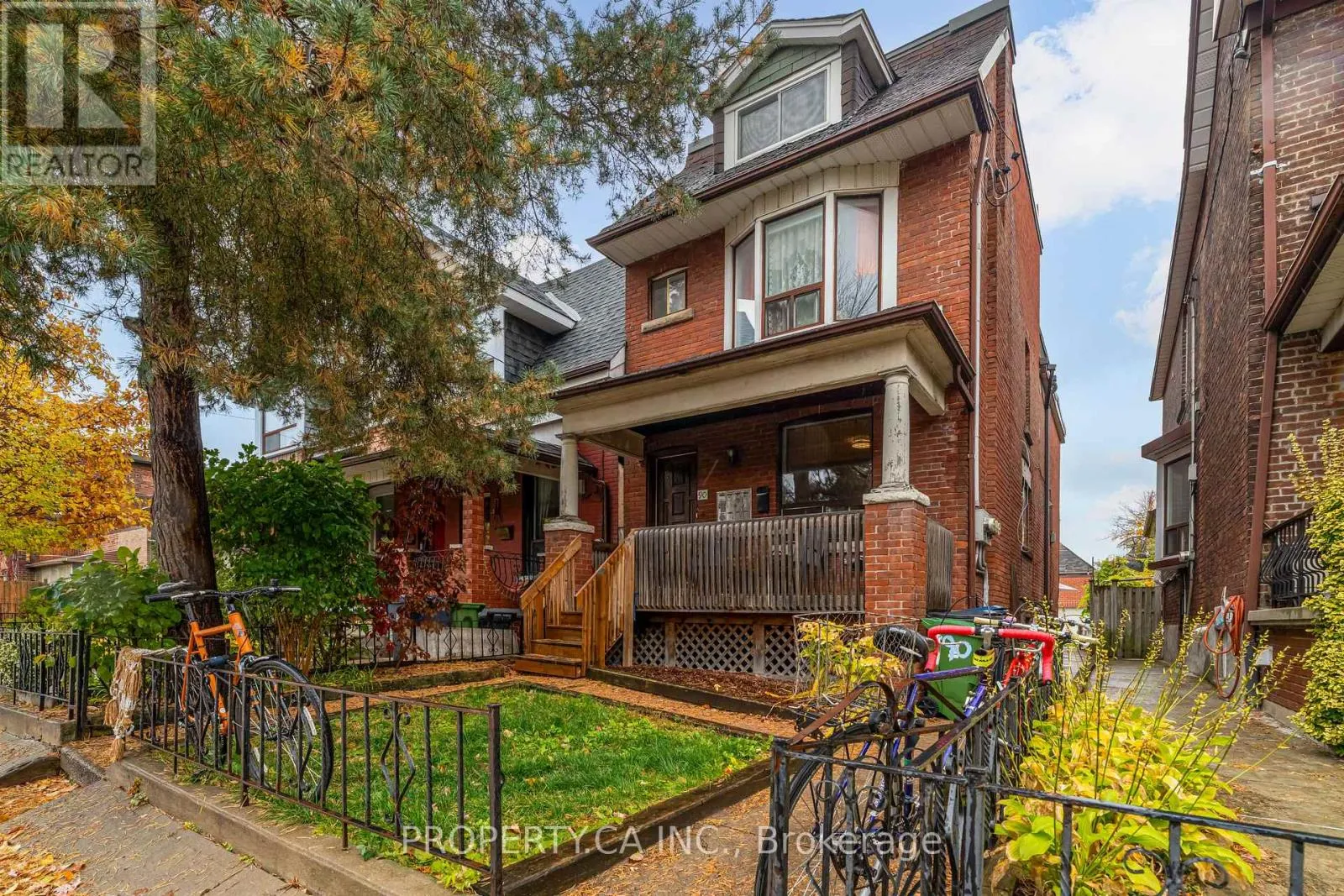 Duplex for rent: Basement - 90 Muir Avenue, Toronto, Ontario M6H 1G1