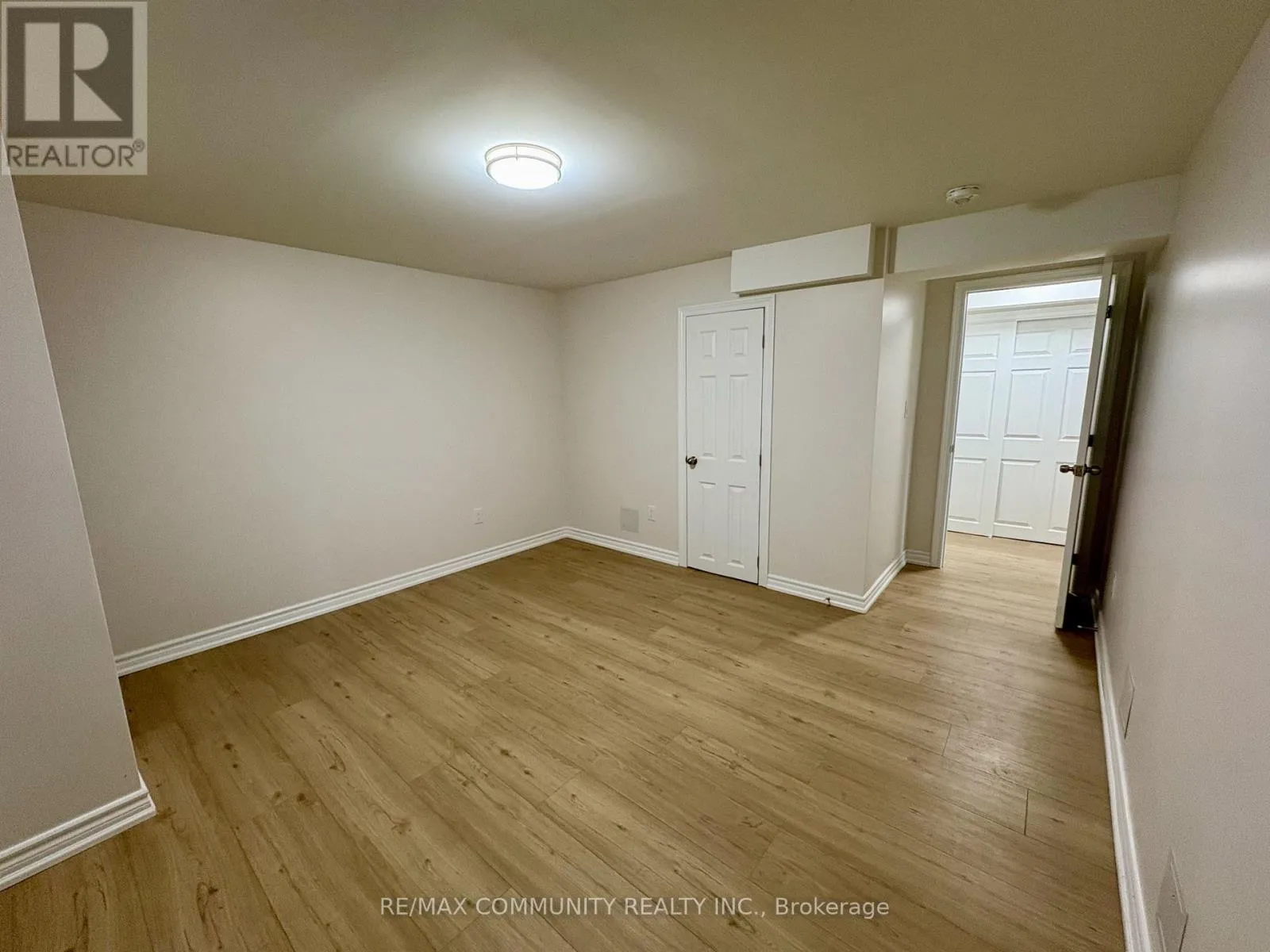 House for rent: Basement B - 34 Coppard Avenue, Markham, Ontario L3S 2M5