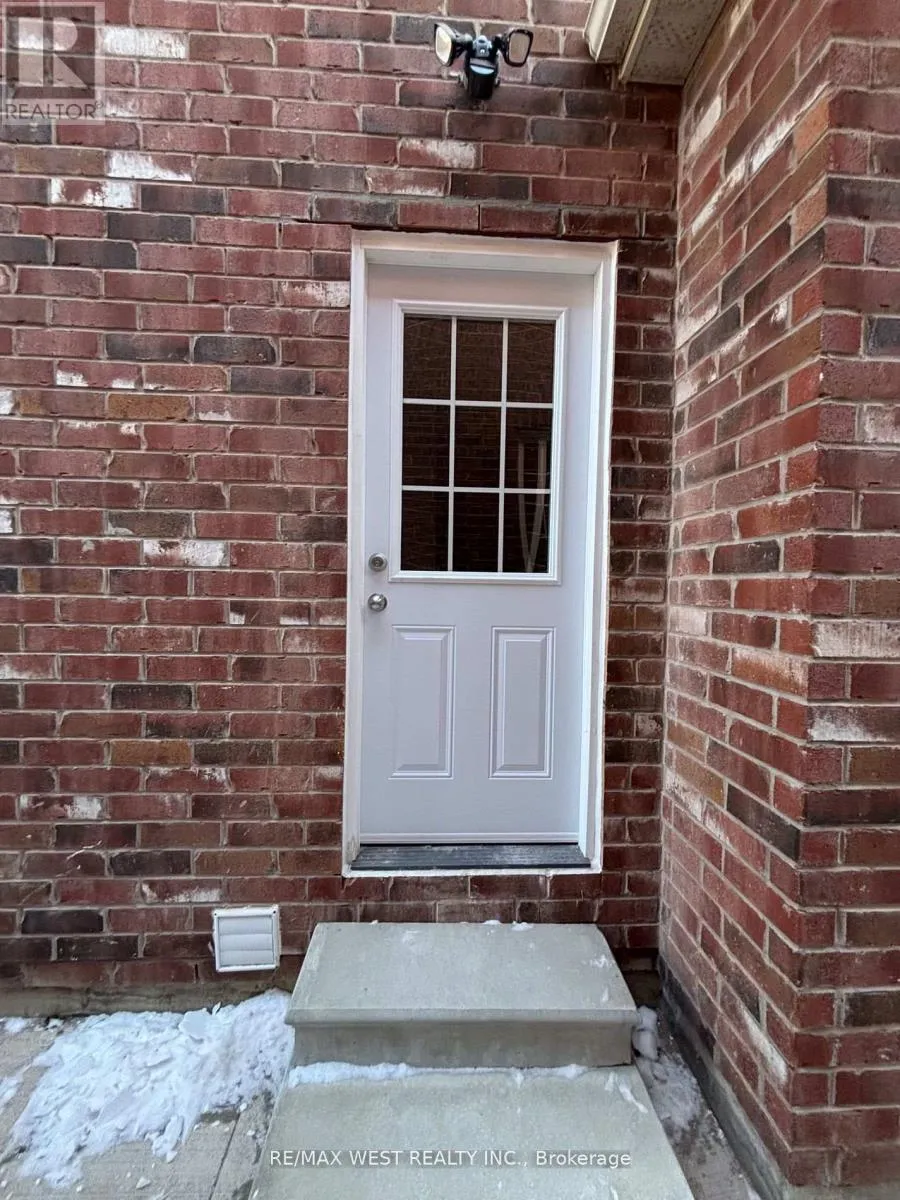 House for rent: Basement Unit - 7 Locomotive Crescent, Brampton, Ontario L7A 0S5