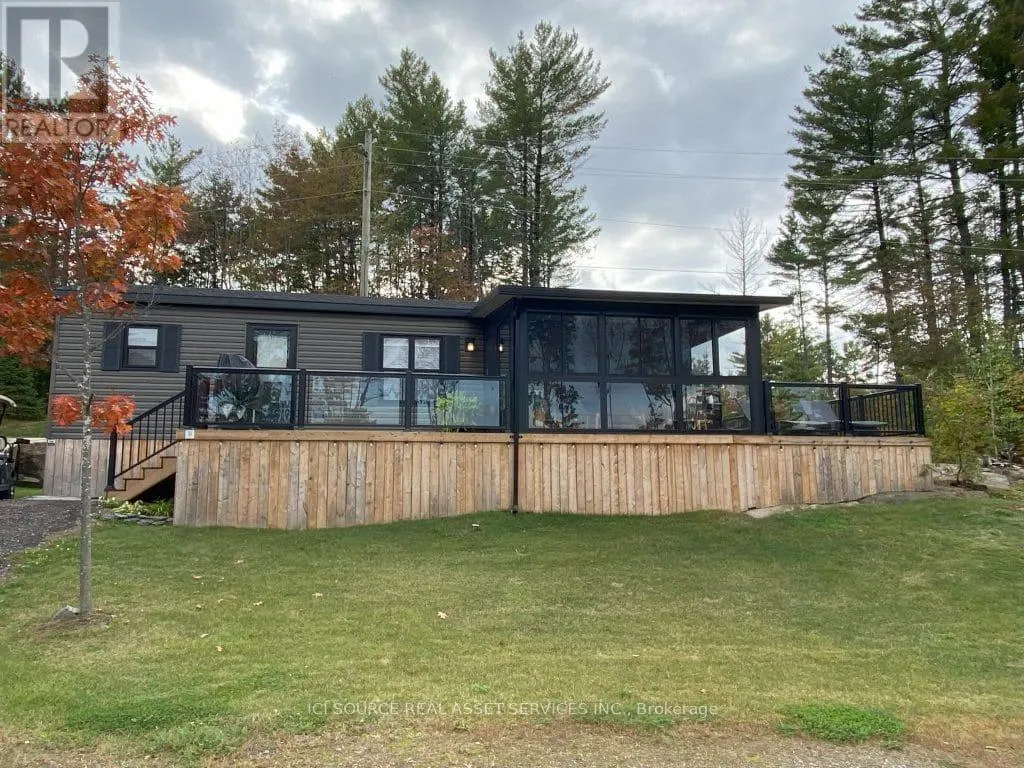 Mobile Home for rent: Bbt098 - 1047 Bonnie Lake Camp Road, Bracebridge, Ontario P1L 1W9