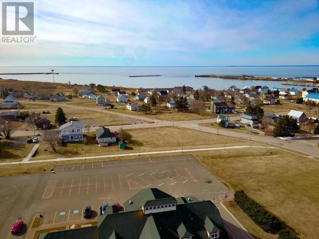 Borden Avenue, Borden-Carleton, Prince Edward Island C0B 1X0