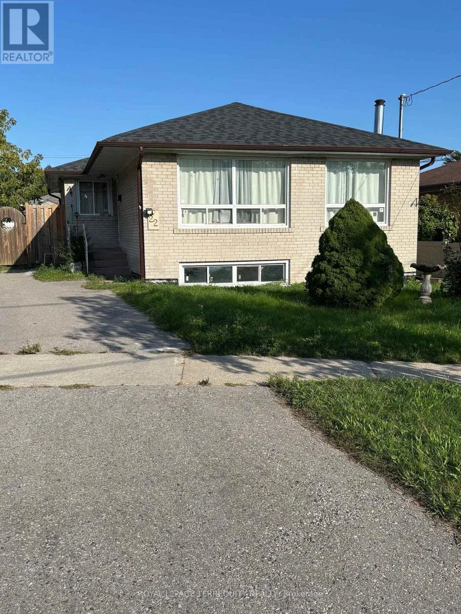 House for rent: Bsmnt - 22 Paloma Place, Toronto, Ontario M1J 1P7