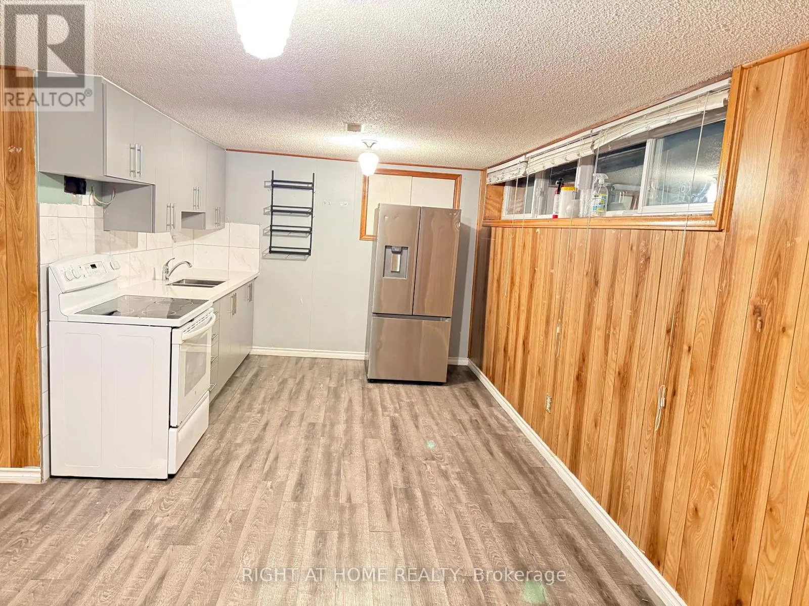 Other for rent: Bsmnt - 50 Whitburn Crescent, Toronto, Ontario M3M 2S4