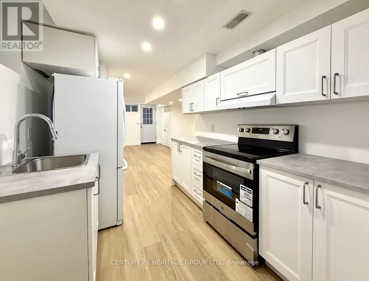 House for rent: Bsmnt - 72 Laurier Avenue, Richmond Hill, Ontario L4E 4P5