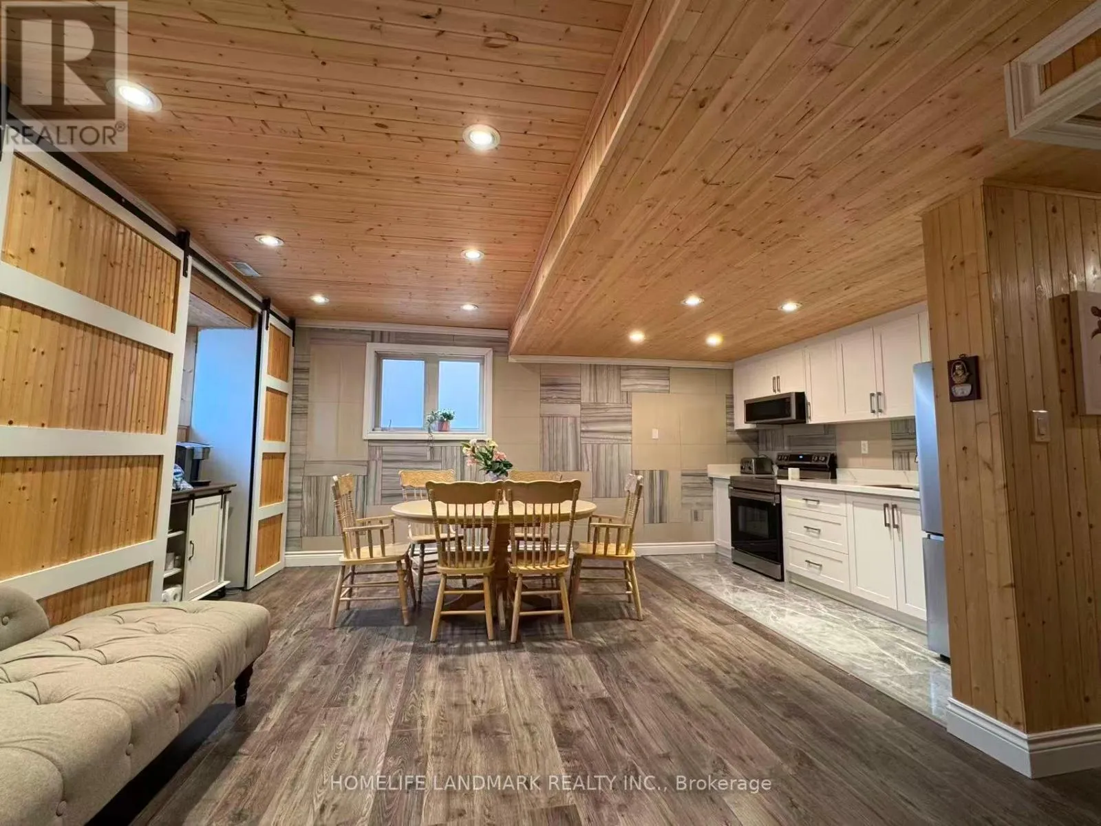 House for rent: Bsmt - 15 Serano Crescent, Richmond Hill, Ontario L4E 0R3