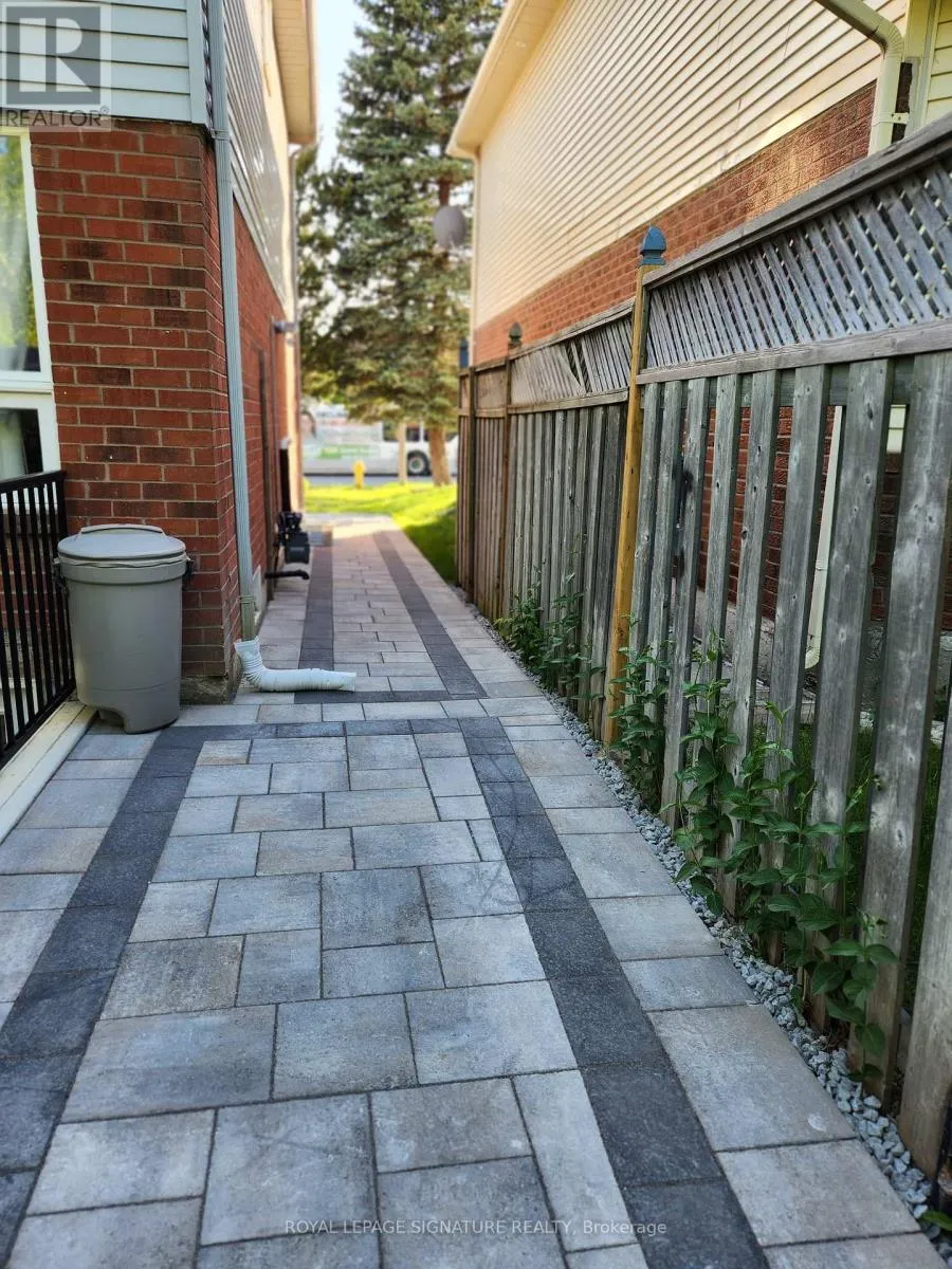 House for rent: Bsmt - 1576 Major Oaks Drive, Pickering, Ontario L1X 2J7