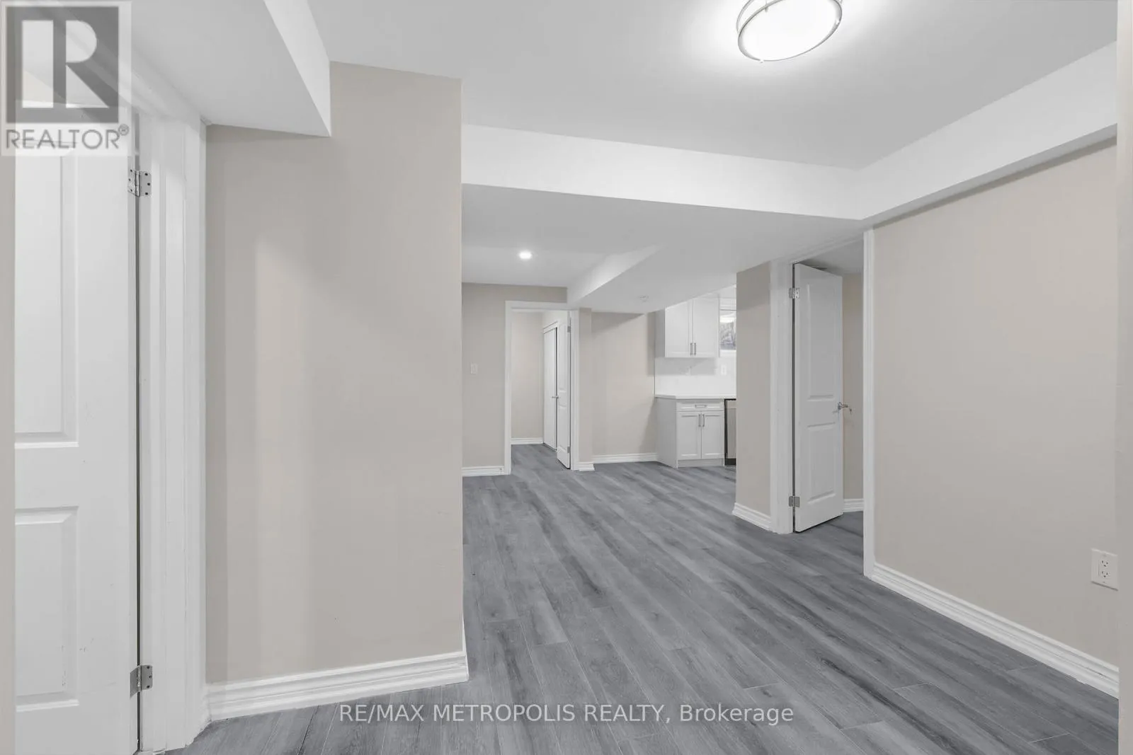 House for rent: Bsmt - 161 Windfields Farm Drive W, Oshawa, Ontario L1H 7K4