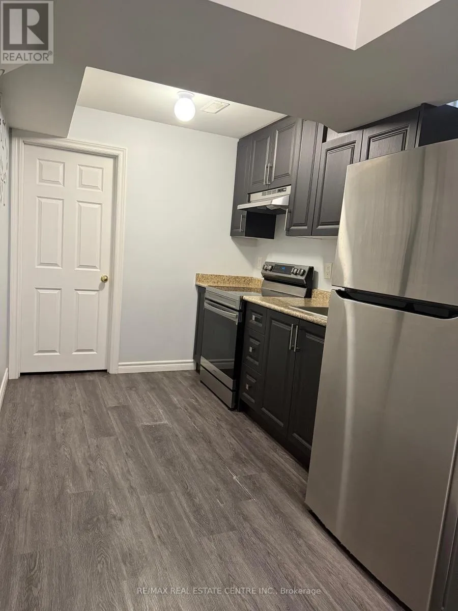 House for rent: Bsmt - 163 Heartview Road, Brampton, Ontario L6Z 0C9