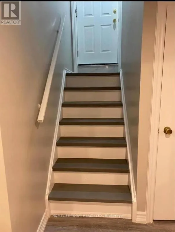 House for rent: Bsmt - 17 Whispering Willow Pathway, Toronto, Ontario M1B 4A8