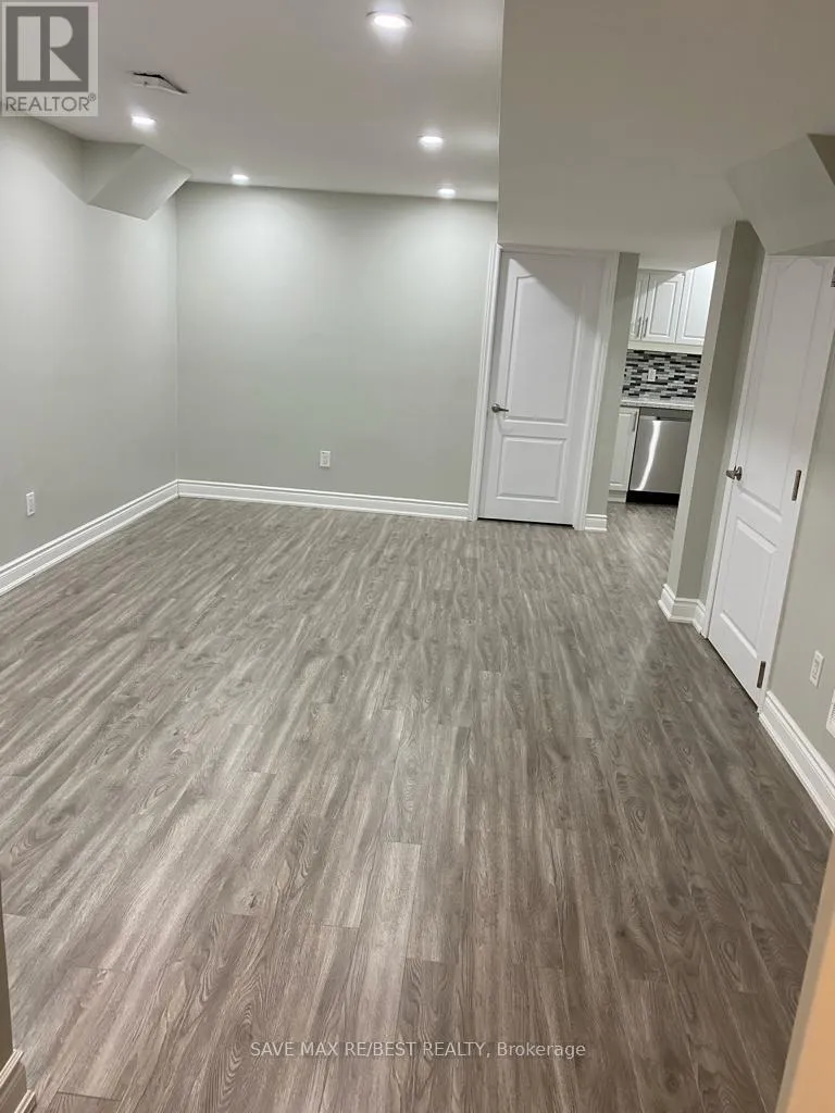 House for rent: Bsmt - 20 Isle Royal Terrace, Brampton, Ontario L6Y 6B1