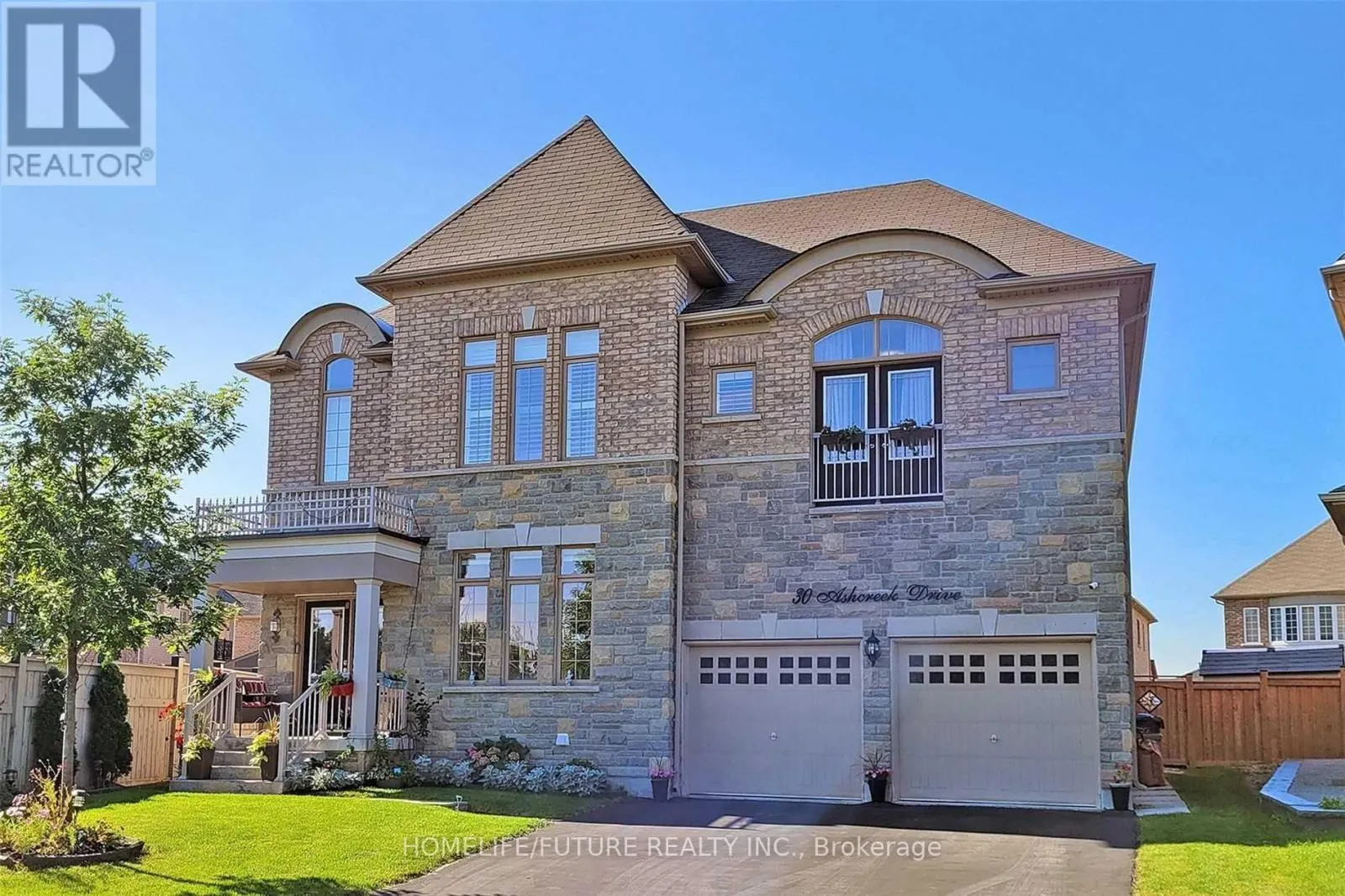 House for rent: Bsmt - 30 Ashcreek Drive, Brampton, Ontario L6Y 3A7