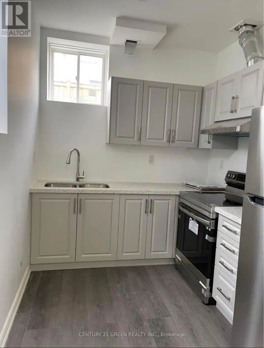 House for rent: Bsmt - 36 Brentwick Drive, Brampton, Ontario L6X 3B4