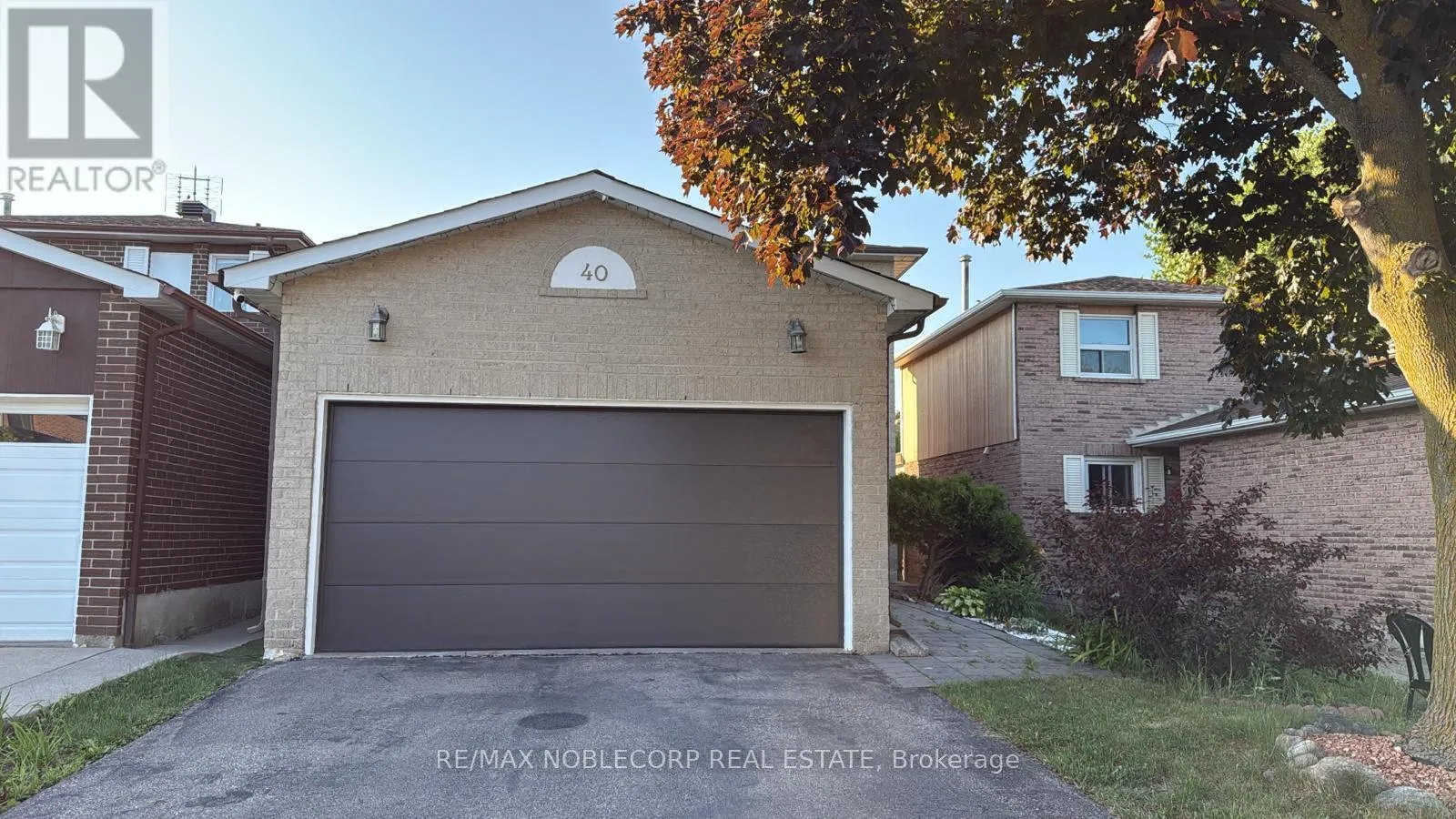 House for rent: Bsmt - 40 Gray Crescent, Richmond Hill, Ontario L4C 5V5