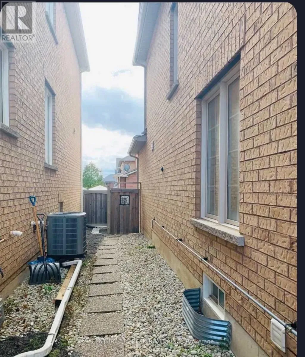 House for rent: (bsmt) - 428 Scott Boulevard, Milton, Ontario L9T 0T4