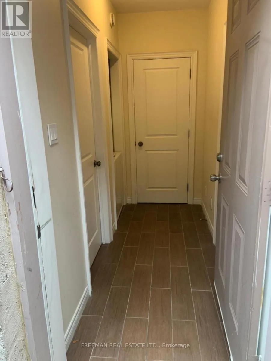 House for rent: Bsmt - 43 Roberta Drive, Toronto, Ontario M6A 2J8