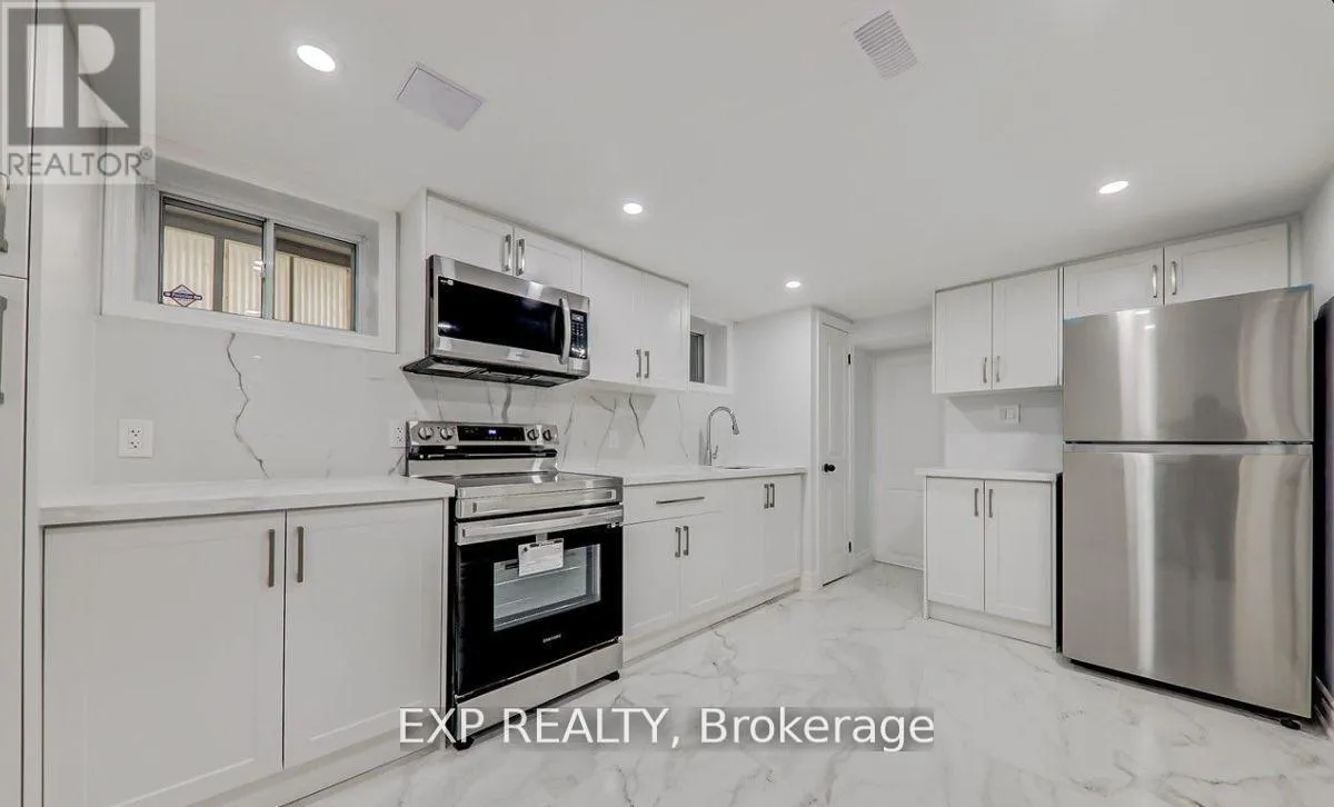 House for rent: Bsmt - 45 Blaisdale Road, Toronto, Ontario M1P 1V9