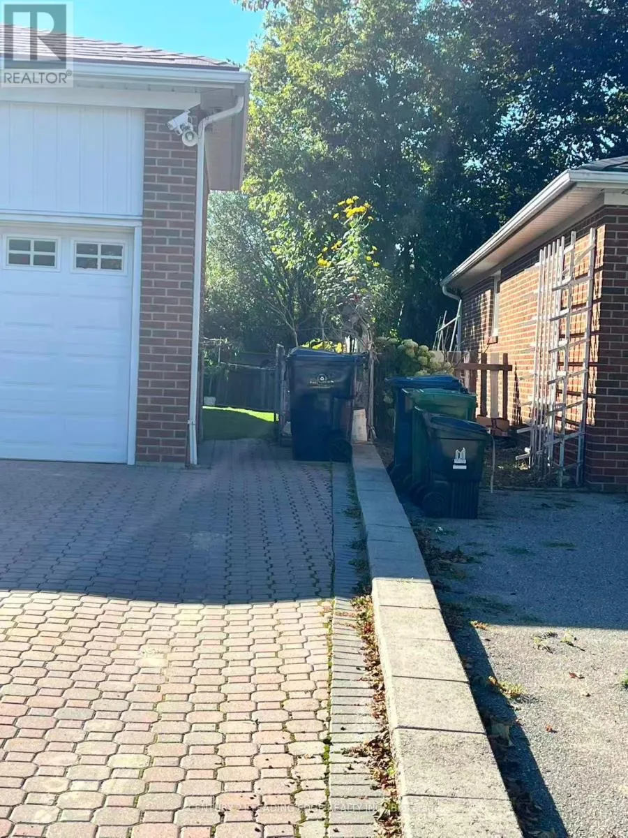 House for rent: Bsmt - 49 Chartland Boulevard S, Toronto, Ontario M1S 2R5