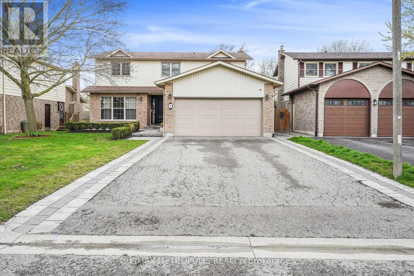 House for rent: Bsmt - 57 Calder Crescent, Whitby, Ontario L1N 6M2