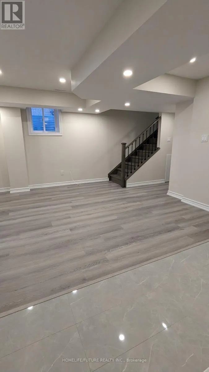 House for rent: Bsmt - 7 Macpherson Street, Whitby, Ontario L1P 0N4