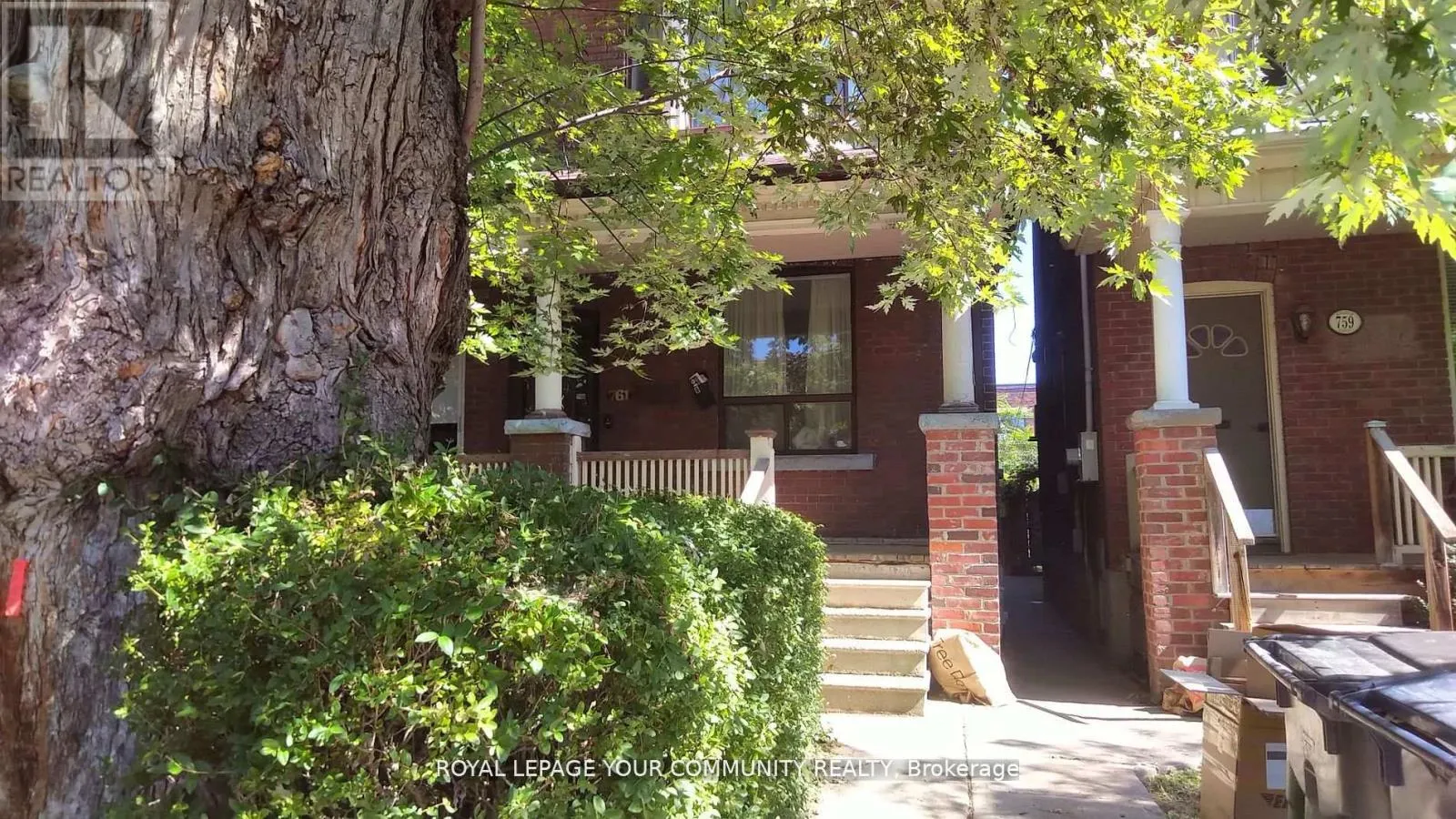 House for rent: Bsmt - 761 Markham Street, Toronto, Ontario M6G 2M4