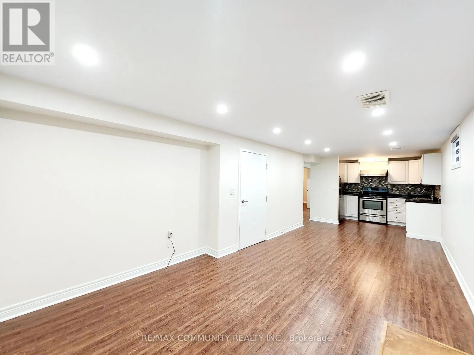 House for rent: Bsmt - 77 Waringstown Drive, Toronto, Ontario M1R 4H5