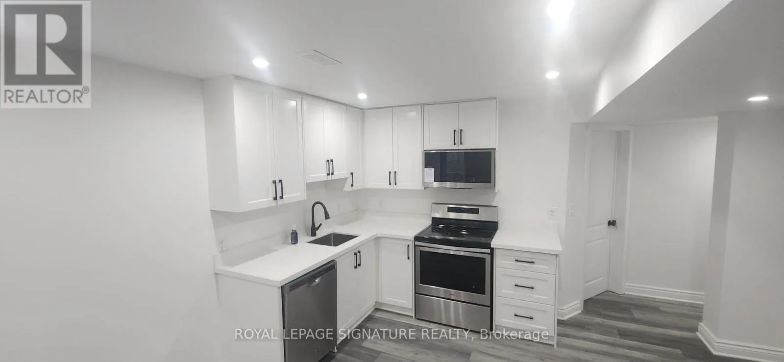 House for rent: Bsmt - 83 Terry Crescent, Clarington, Ontario L1C 0W4