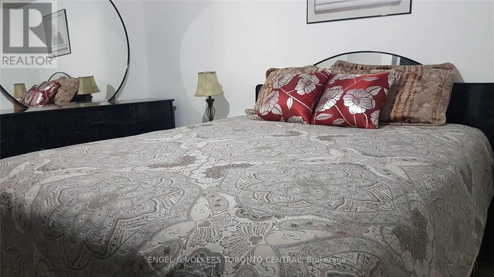 House for rent: Bsmt - 9 Shademaster Court, Toronto, Ontario M1B 1Y5