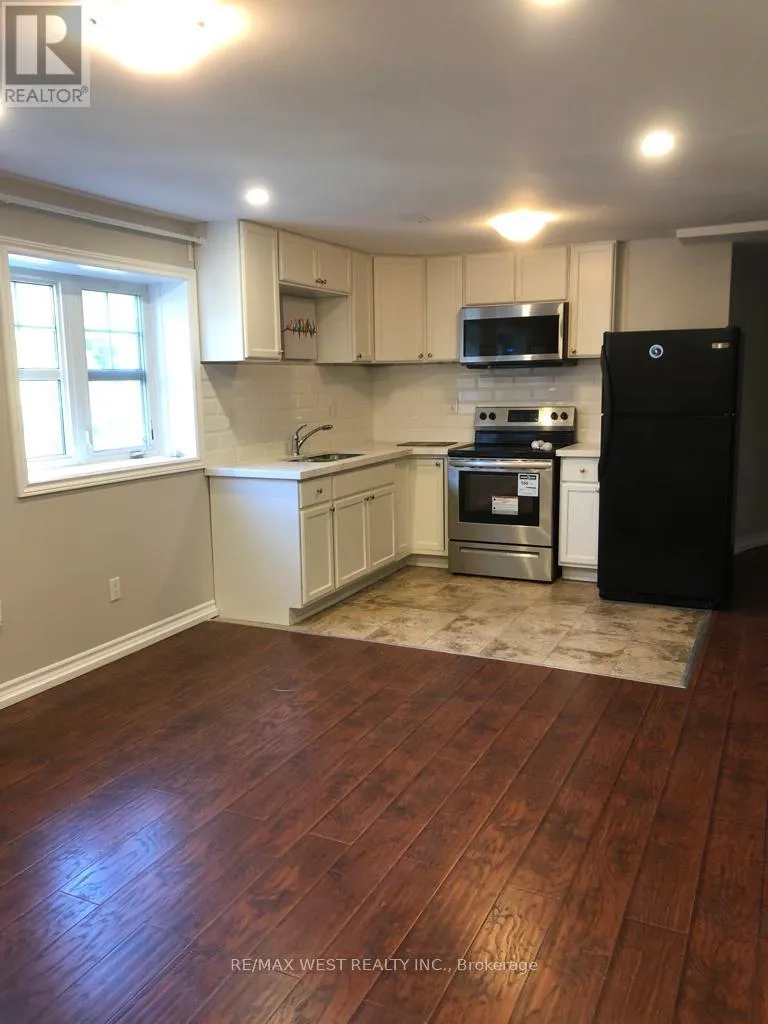 House for rent: Bsmt - 983-1 Syndenham Lane, Milton, Ontario L9T 8K1