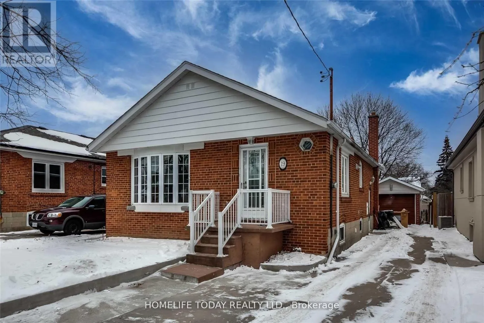 House for rent: Bsmt -b - 19 Bardwell Crescent, Toronto, Ontario M1R 1E1