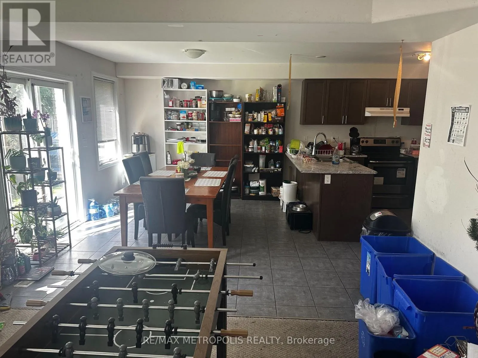 House for rent: Bsmt Room1 - 73 Summer Lane, Selwyn, Ontario K9L 0G4