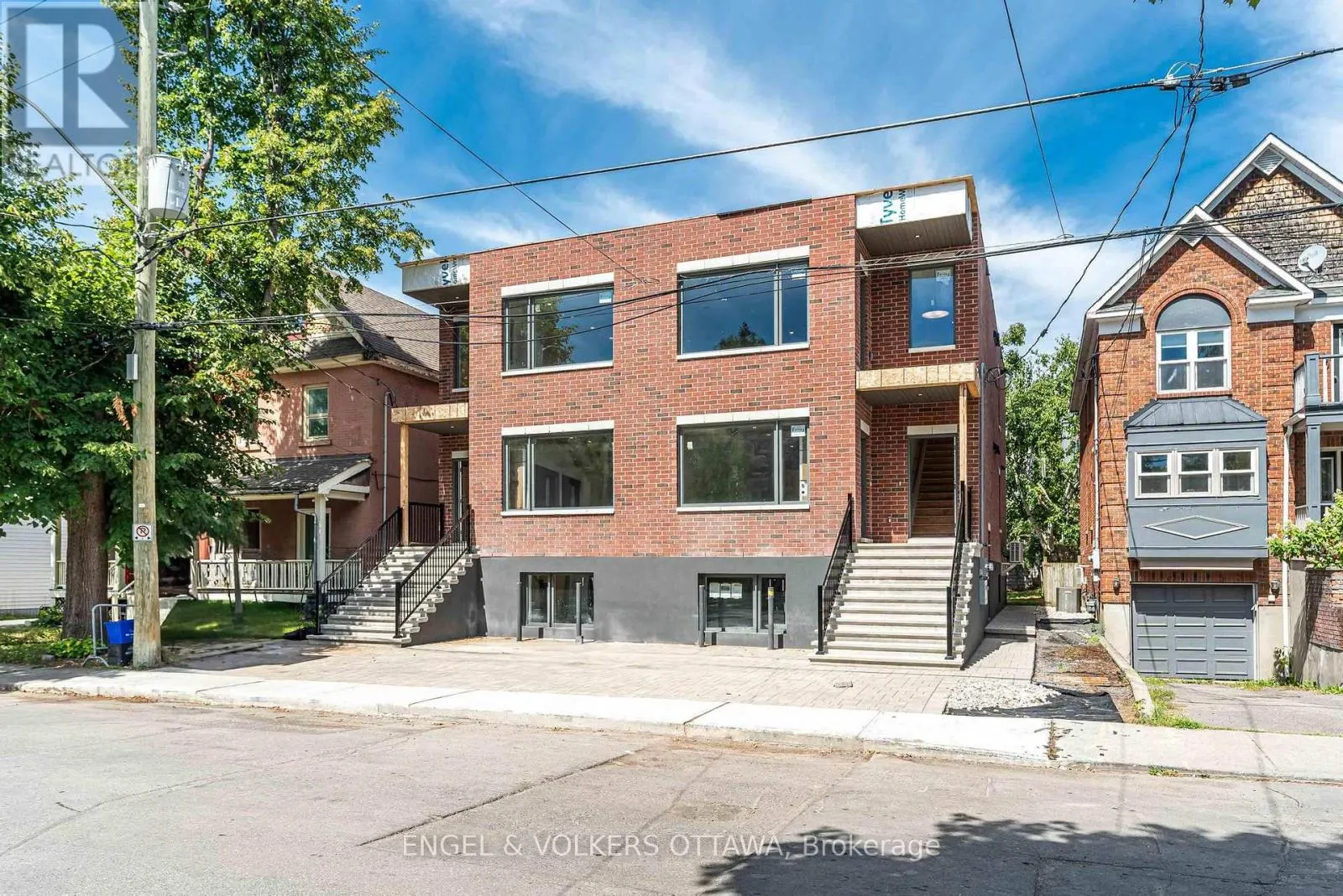 Triplex for rent: C - 195 Hopewell Avenue, Ottawa, Ontario K1S 2Z4