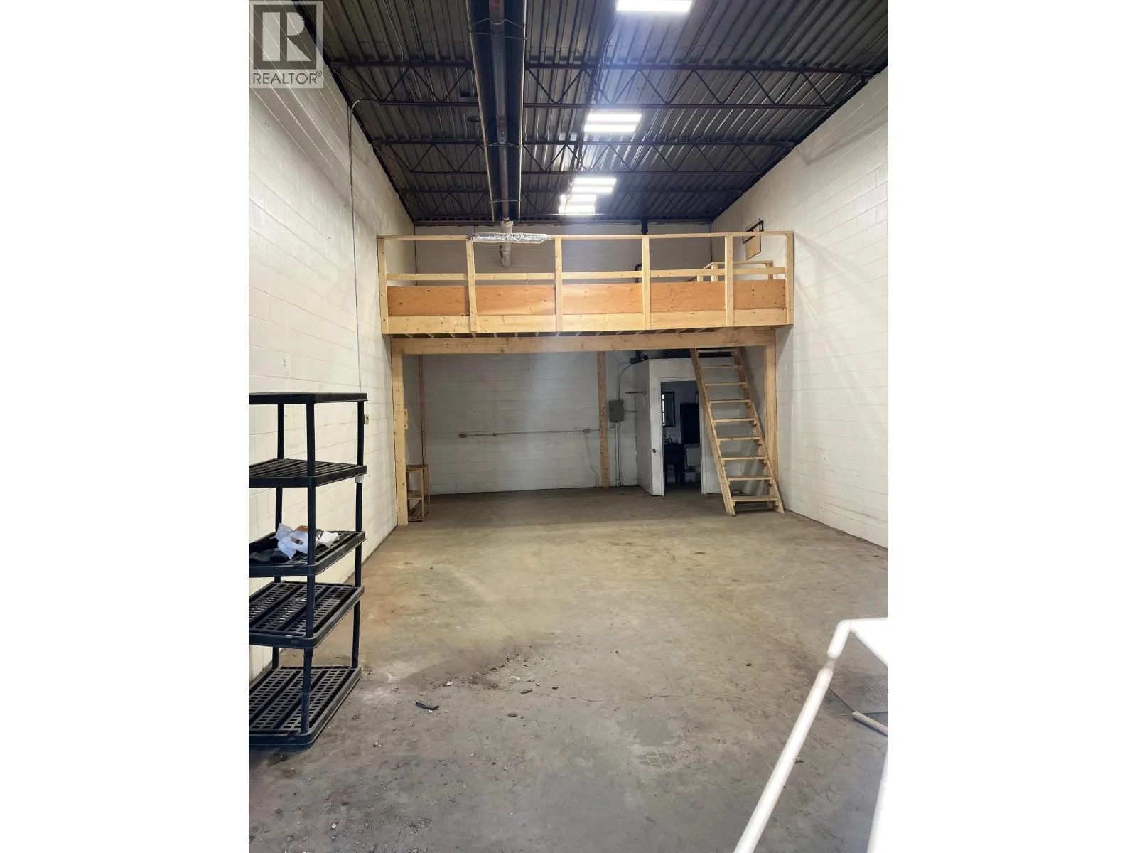 C-4 3900 Hart Highway, Prince George, British Columbia V2K 2Z6