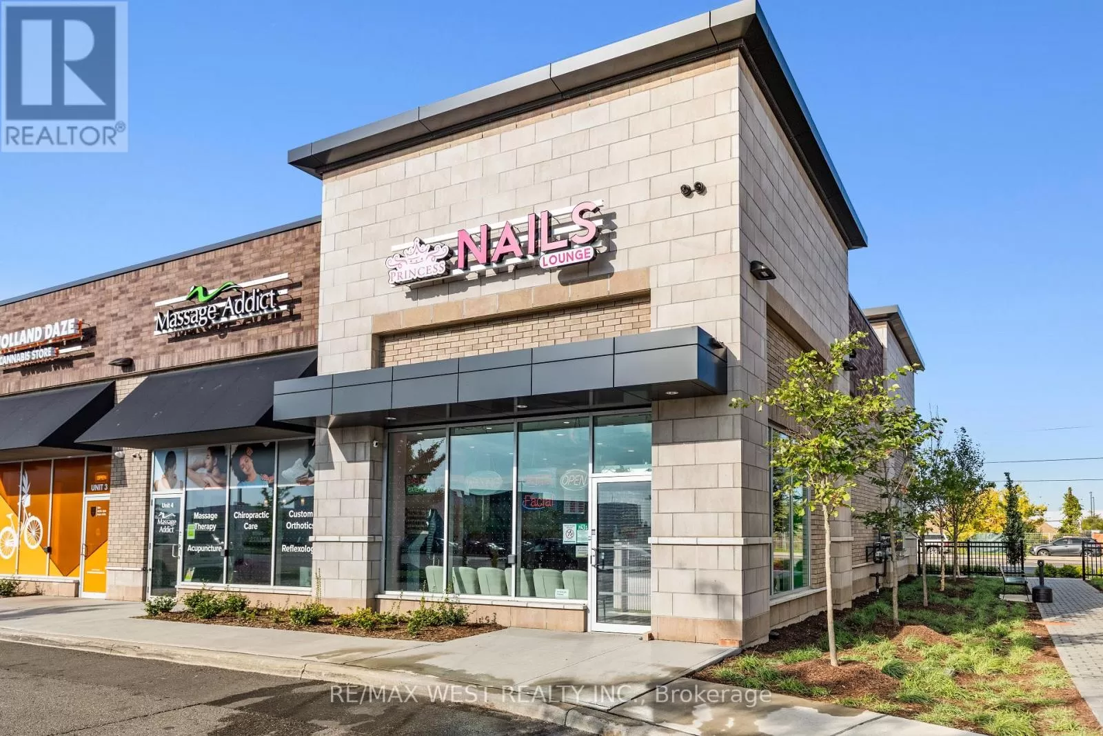 C5 - 3165 Markham Road, Toronto, Ontario M1X 0B5