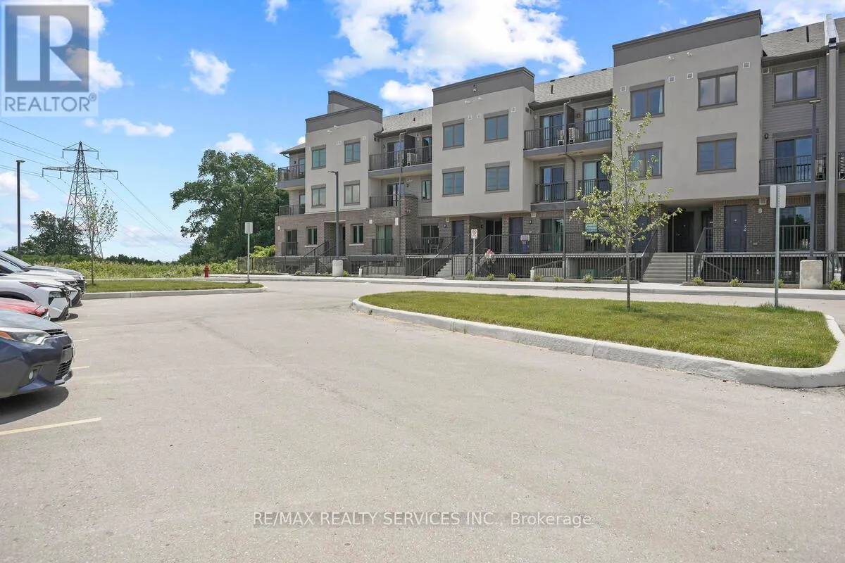 Row / Townhouse for rent: C62 - 370 Fisher Mills Road, Cambridge, Ontario L5L 0B8