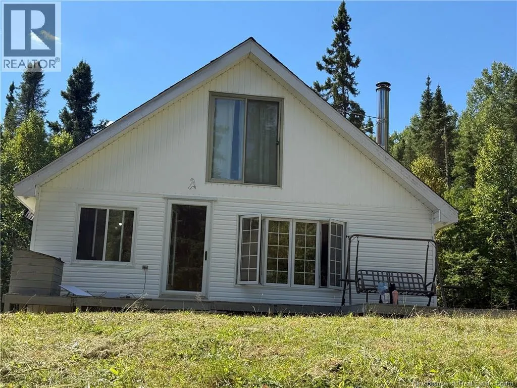 Camp 1.15 Acres Portage Brooke, Dry Gulch, New Brunswick E3B 5H1