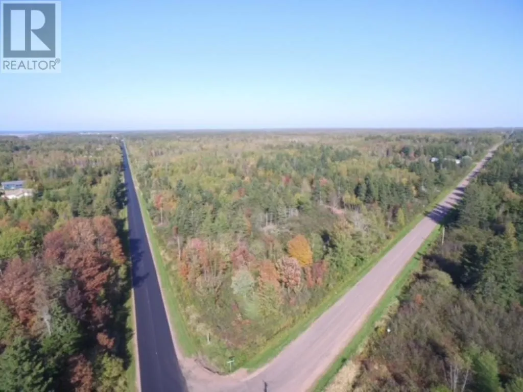 Centerline Road, St. Lawrence, Prince Edward Island C0B 1K0