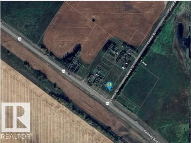 No Building for rent: Centre Street & Railway Av, Rural Lamont County, Alberta T0B 0C0