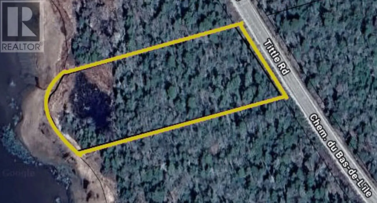 Ch Du Bas-de-l Ile / Tittle Road, Surette's Island, Nova Scotia B0W 3M0