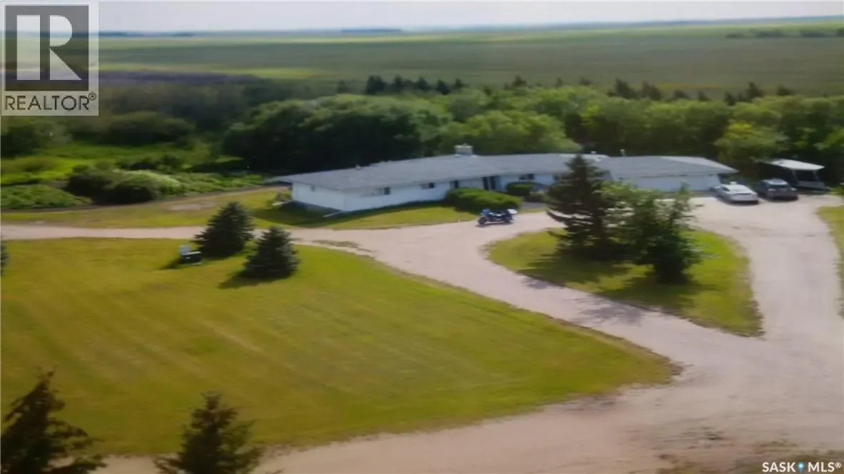 Unknown for rent: Chubak Farm, Aberdeen Rm No. 373, Saskatchewan S0K 0A0