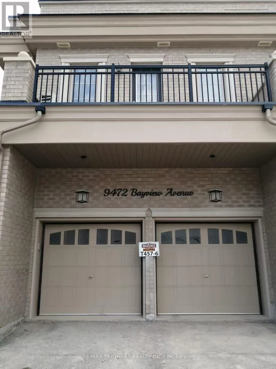 Row / Townhouse for rent: Coach - 9472 Bayview Avenue, Richmond Hill, Ontario L4C 5H3