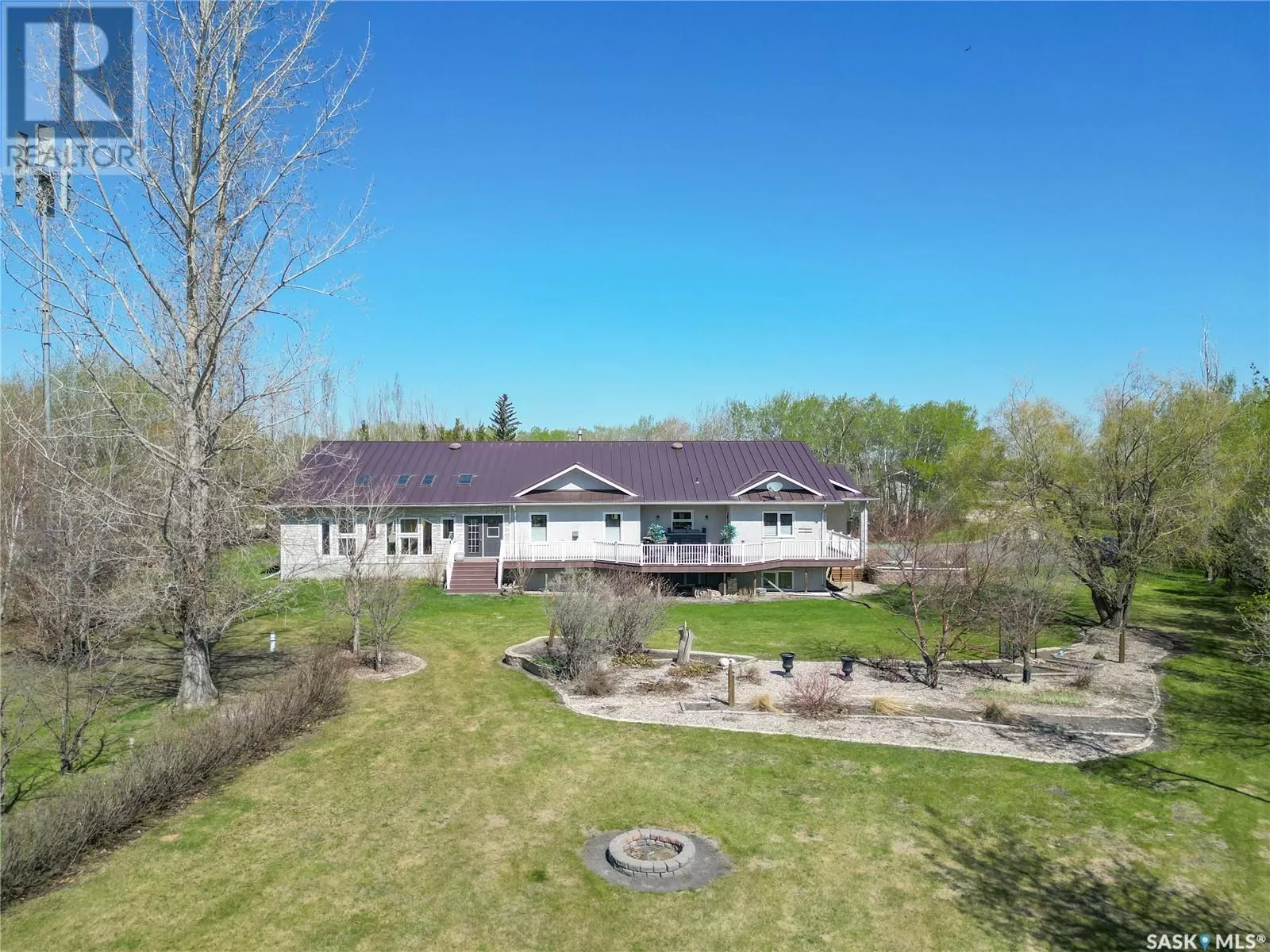 House for rent: Cook Acreage, Moosomin Rm No. 121, Saskatchewan S0G 3N0