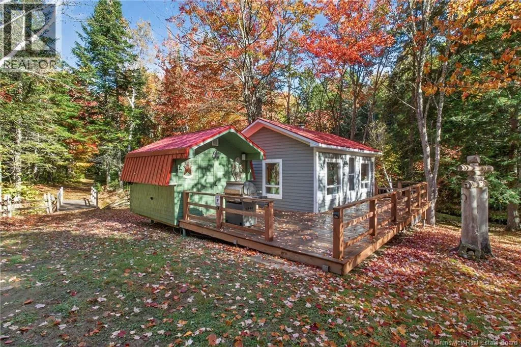 Cottages + Lot Rte 515, Sainte-Marie-De-Kent, New Brunswick E4S 2G4