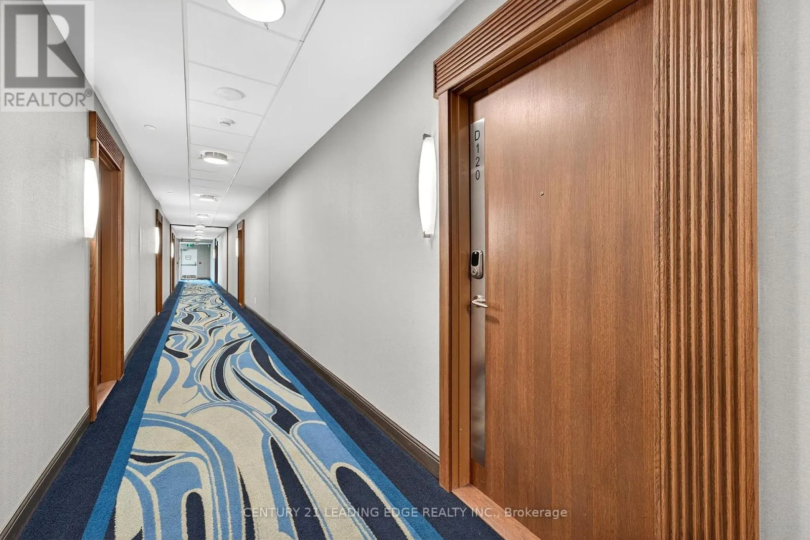 Apartment for rent: D120 - 333 Sea Ray Avenue, Innisfil, Ontario L9S 0M3