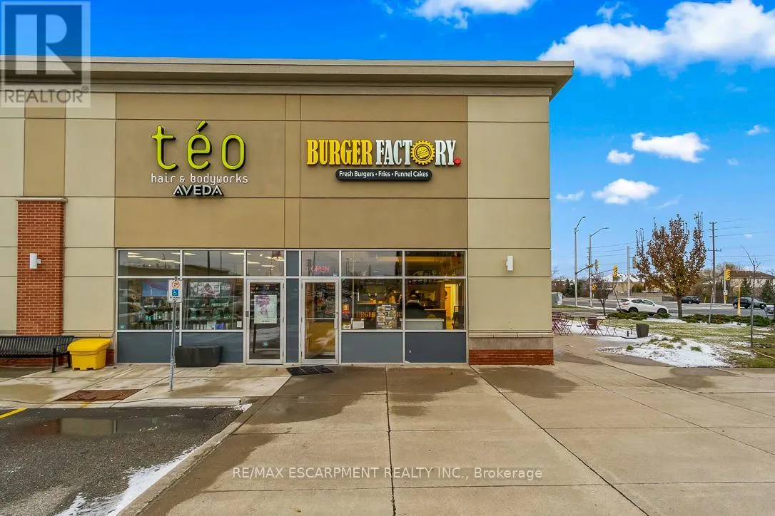 D6 - 2465 Appleby Line, Burlington, Ontario L7L 0B6