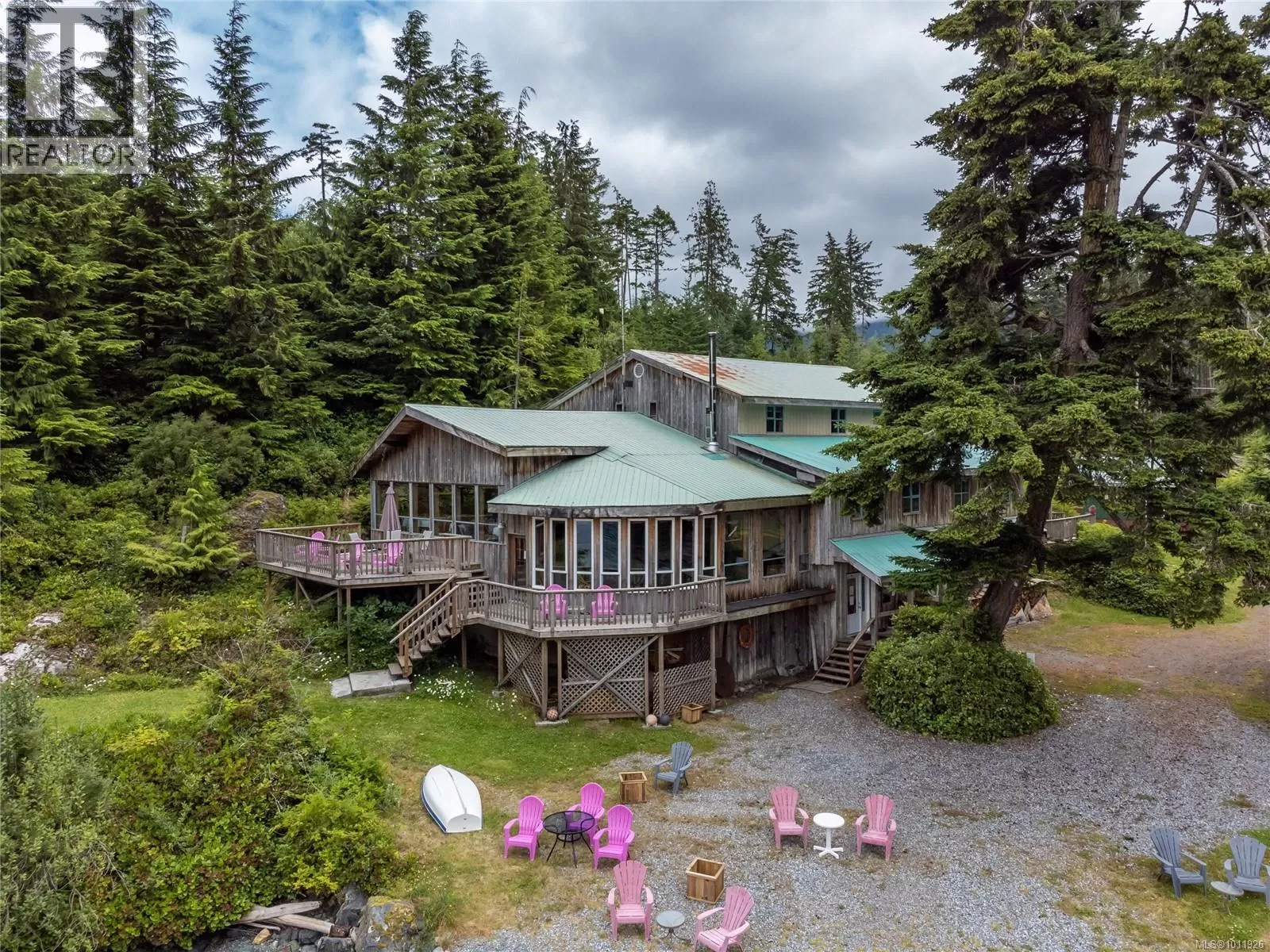Dl2264 Hidden Cove, Port McNeill, British Columbia V0N 2R0