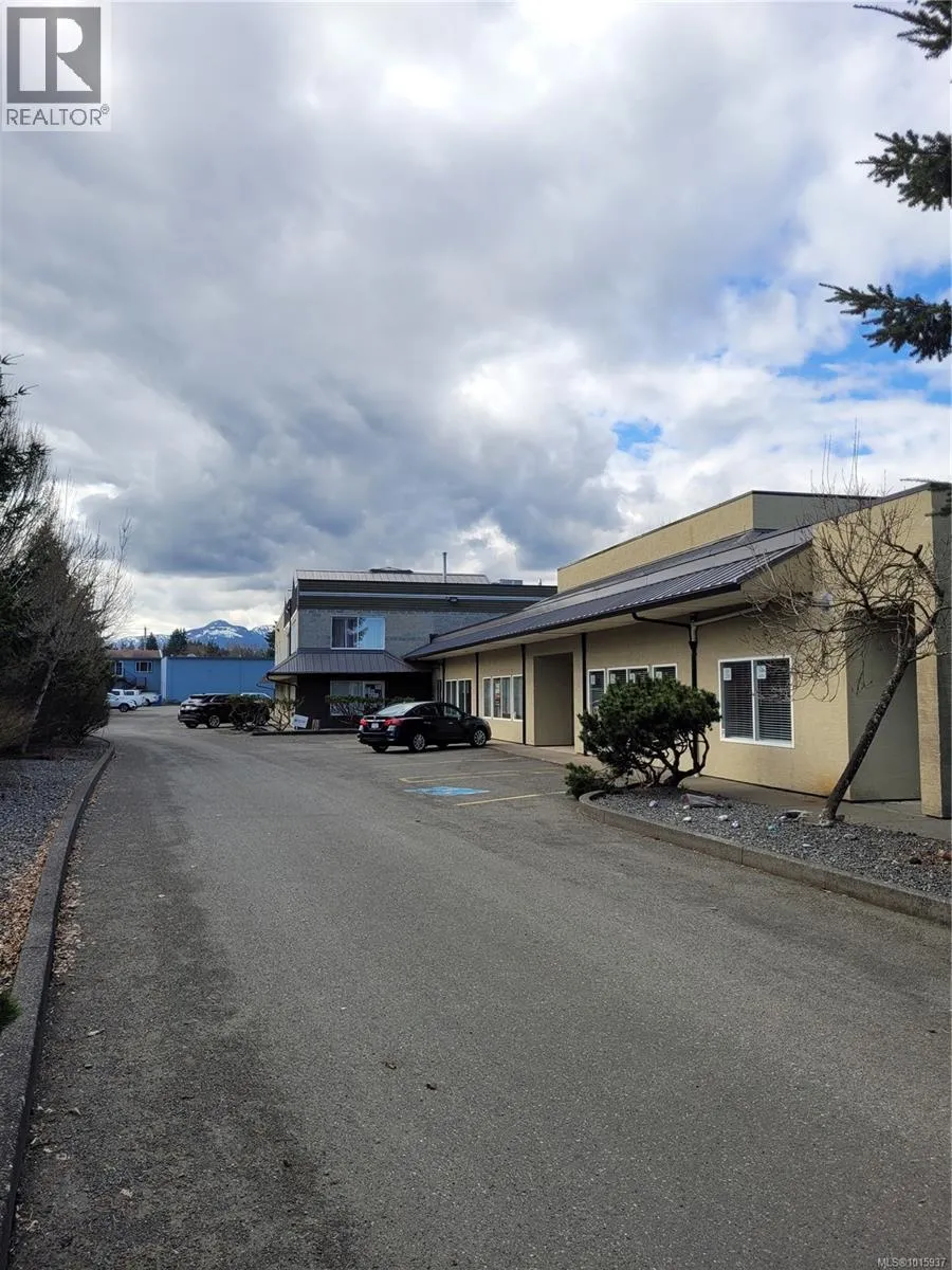 Offices for rent: E 2435 Mansfield Dr, Courtenay, British Columbia V9N 2M2