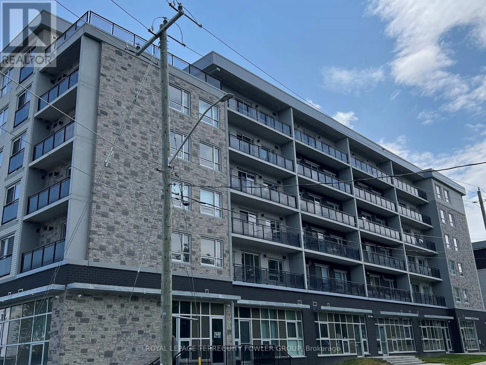 Apartment for rent: F606 - 275 Larch Street, Waterloo, Ontario N2L 3R2